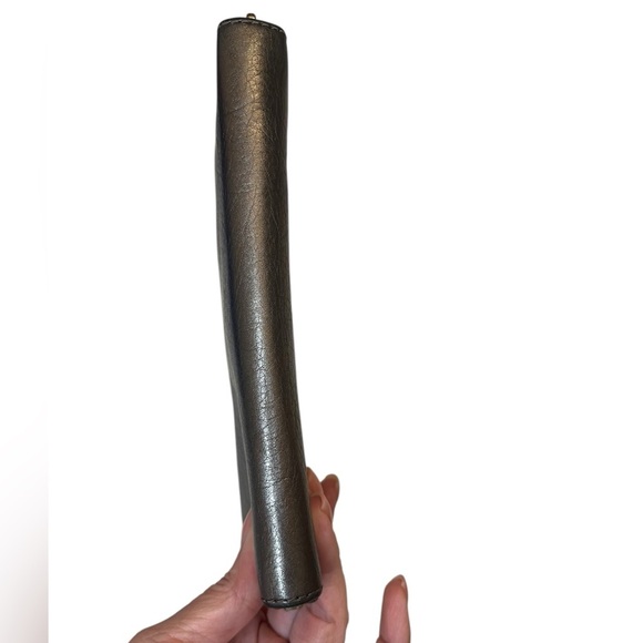 Marc By Marc Jacobs Pewter Continental Classic Q Zip Around Leather Wallet - Picture 3 of 13